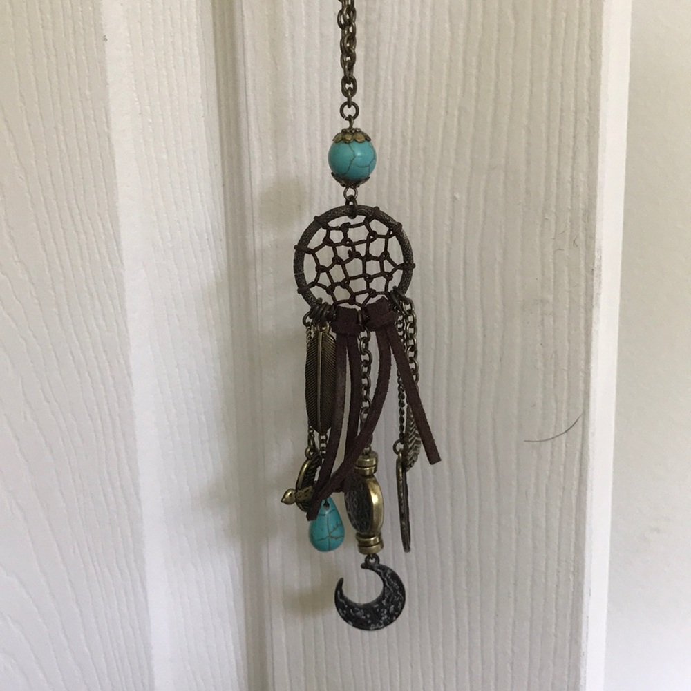 Necklace - Picture 2 of 3